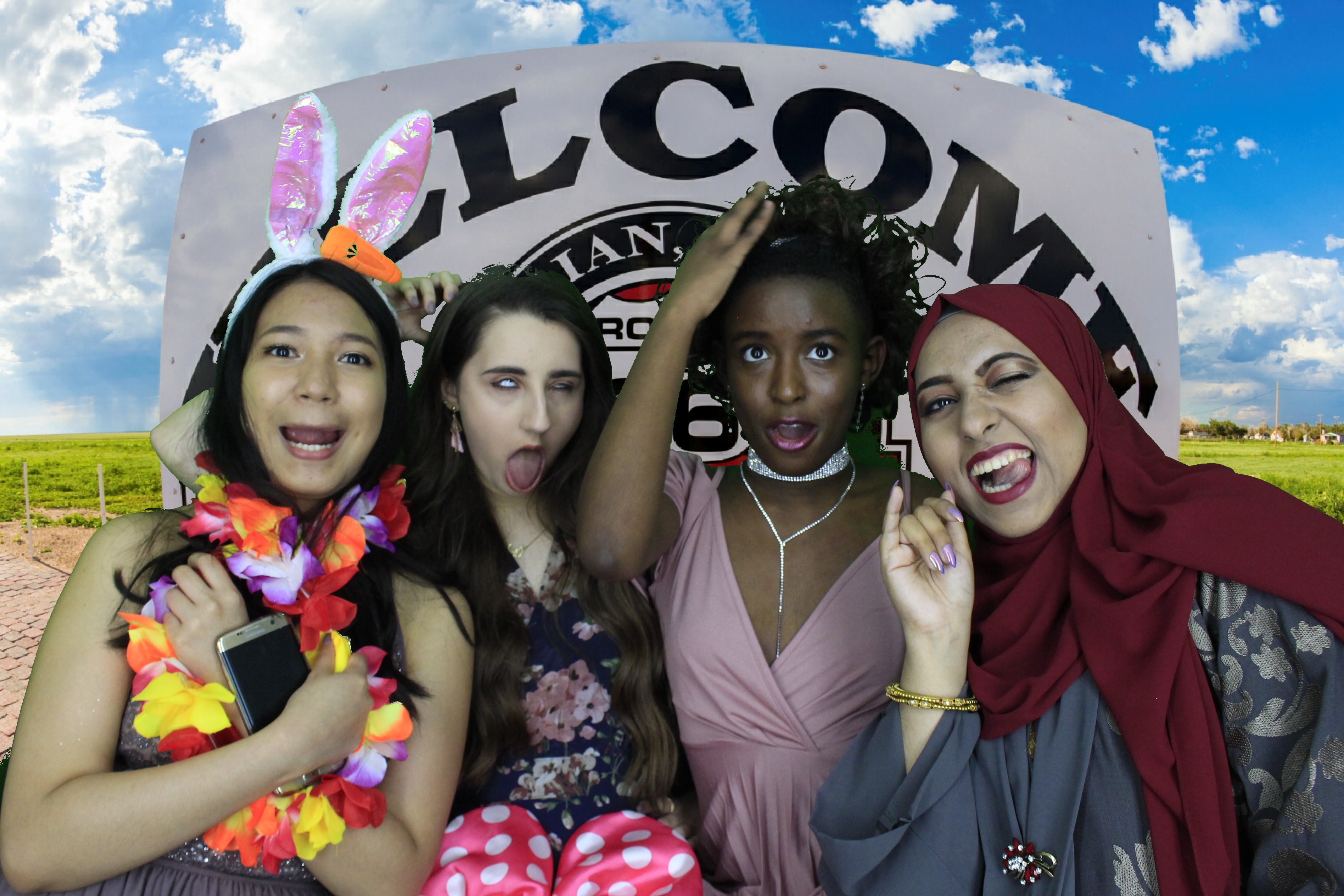 Carshalton High School for Girls Prom | View more photos from the event at gallery.myphotoboothexperience.co.uk/u/MyPhotoBoothExperienceLtd/Carshalton-High-School-for-Girls-Prom
